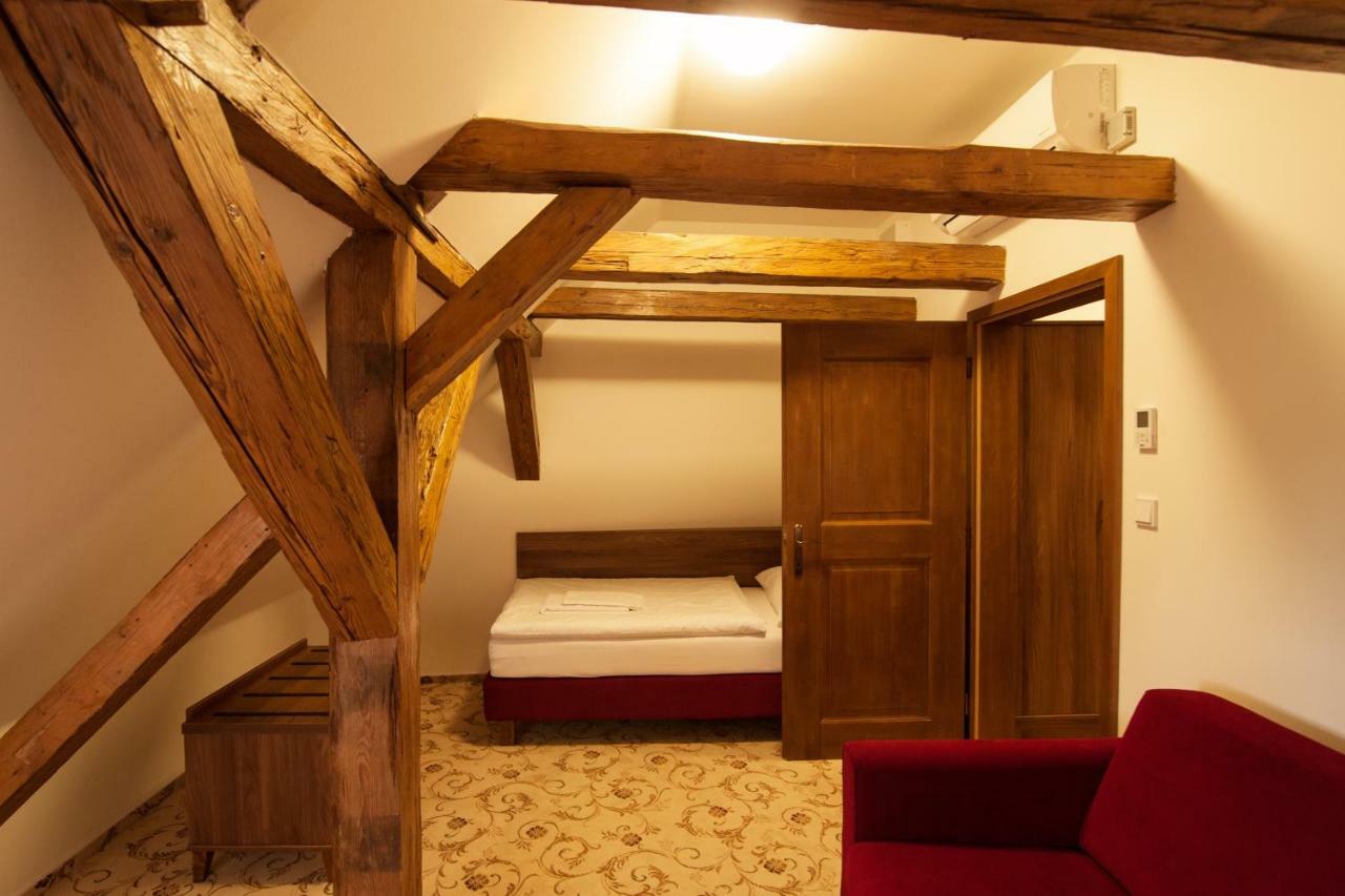 Hotel Zamek Valec Vladislav Номер фото